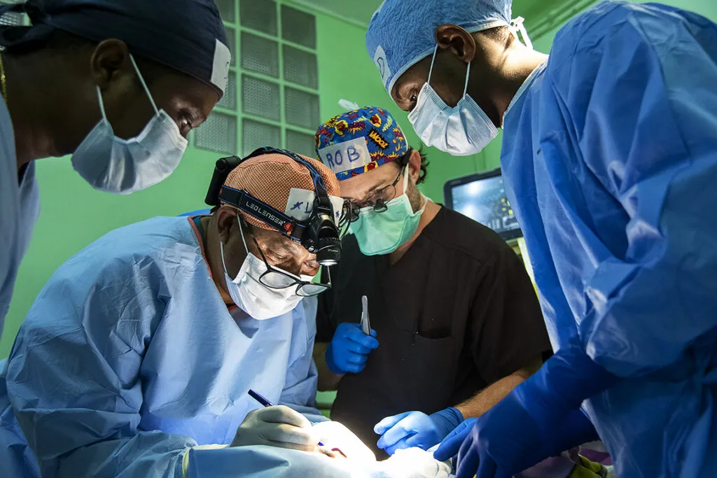 Plastic Surgeon Lalatiana Andriamanarivo of Madagascar repairs the cleft lip of Tiaviniaina.