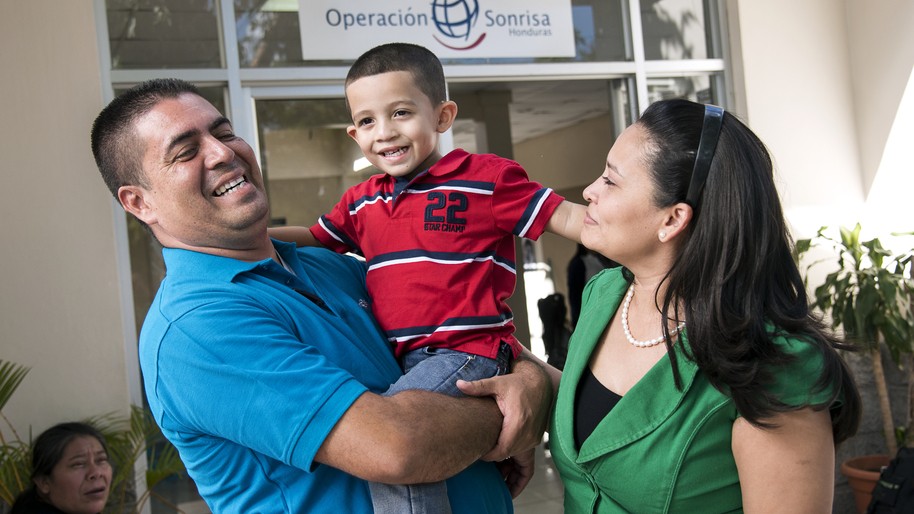 Patient Advocate Alex Guerrero with his wife and son at the Operation Smile Cleft Lip and Cleft Palate Integral Care Clinic in Tegucigalpa, Honduras