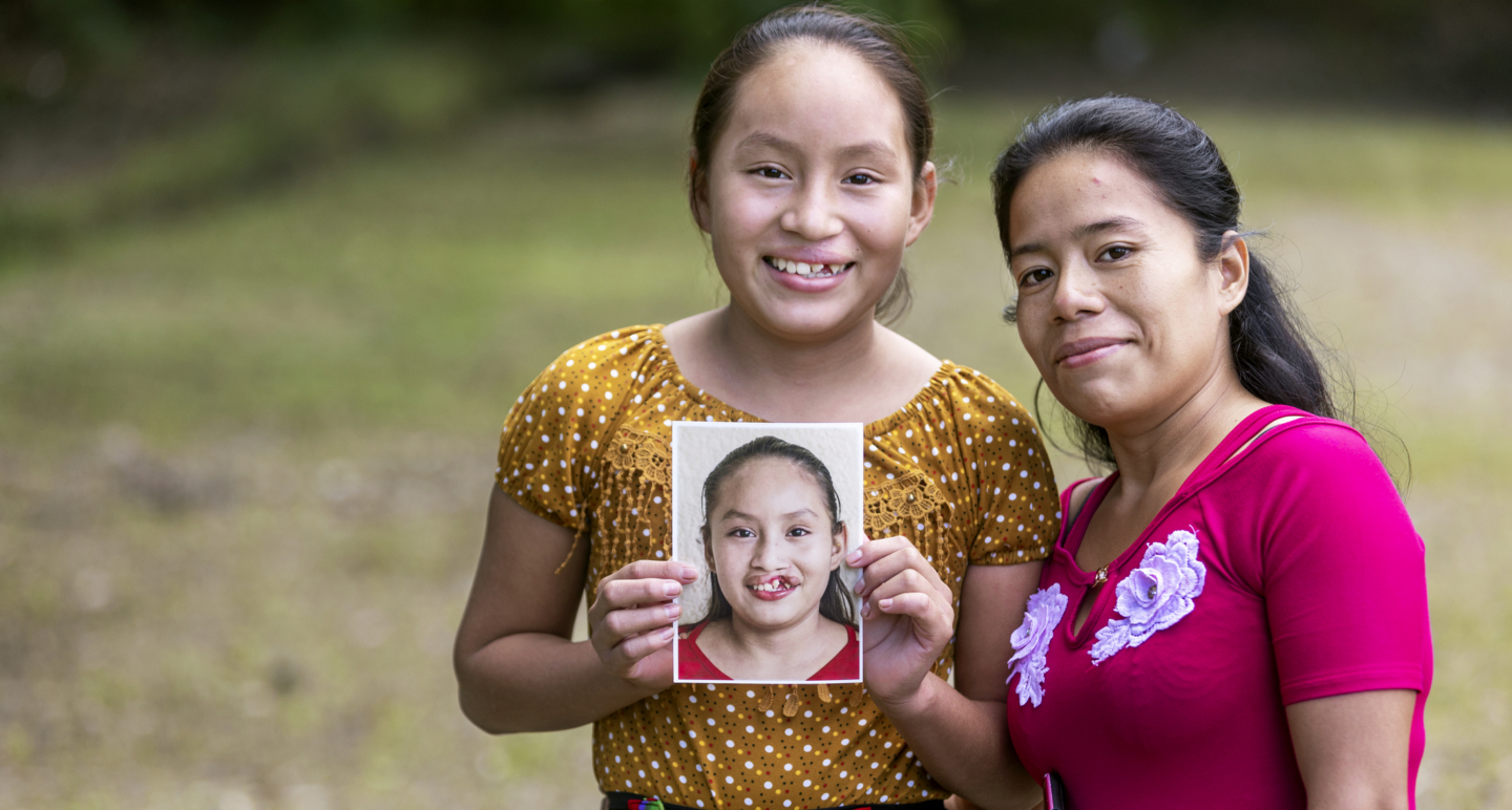Dayana and her mom, after surgery.