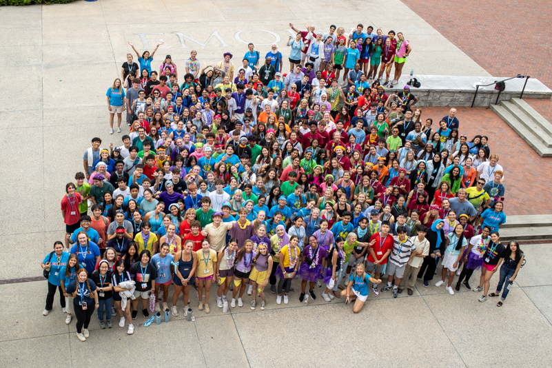 Students pose for a photo at ISLC 2024.